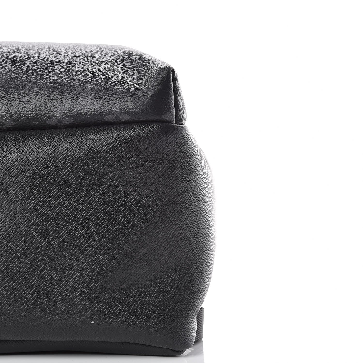 Louis Vuitton Taiga Discover Backpack PM Black 7 of 10