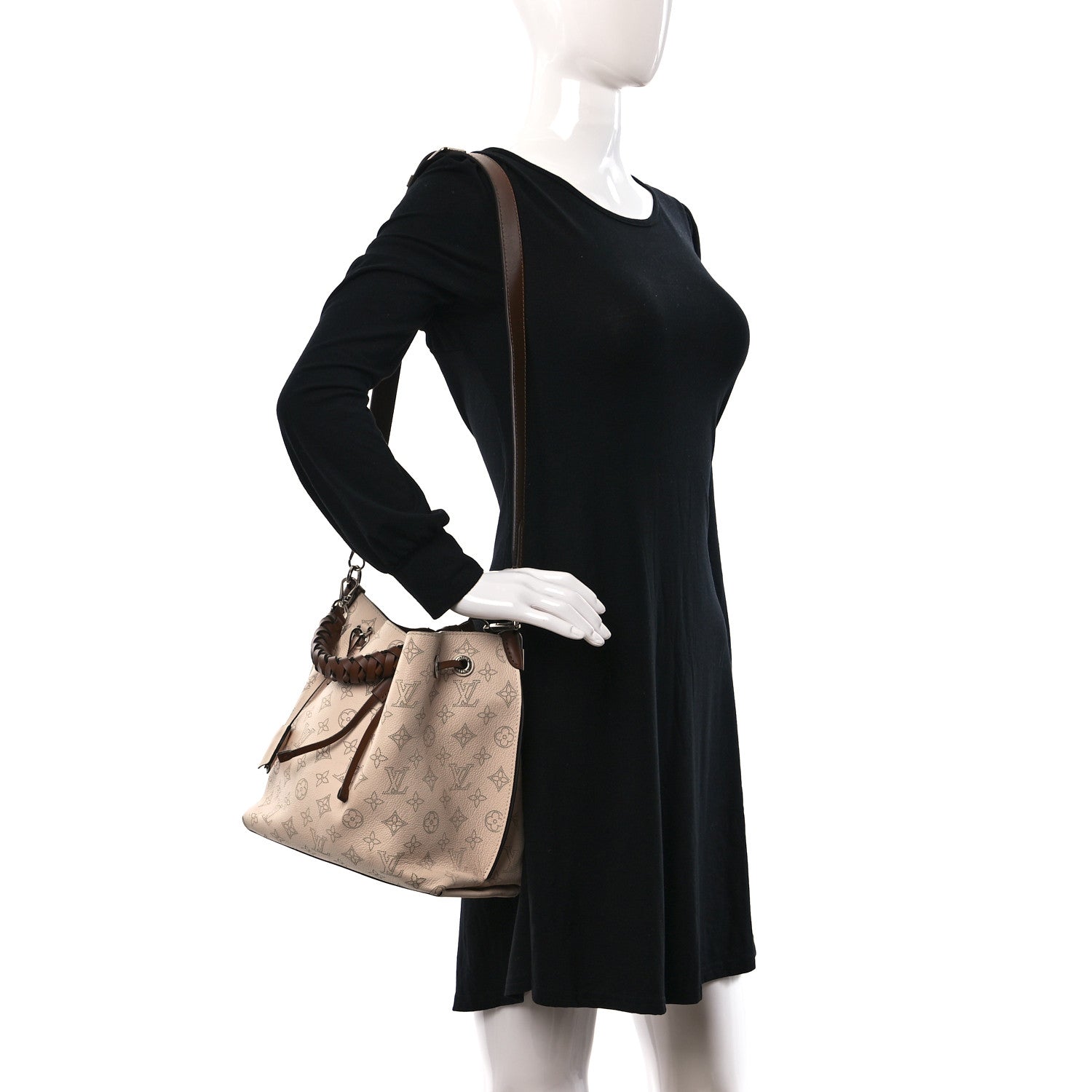 Louis Vuitton Mahina Muria Creme 2 of 12