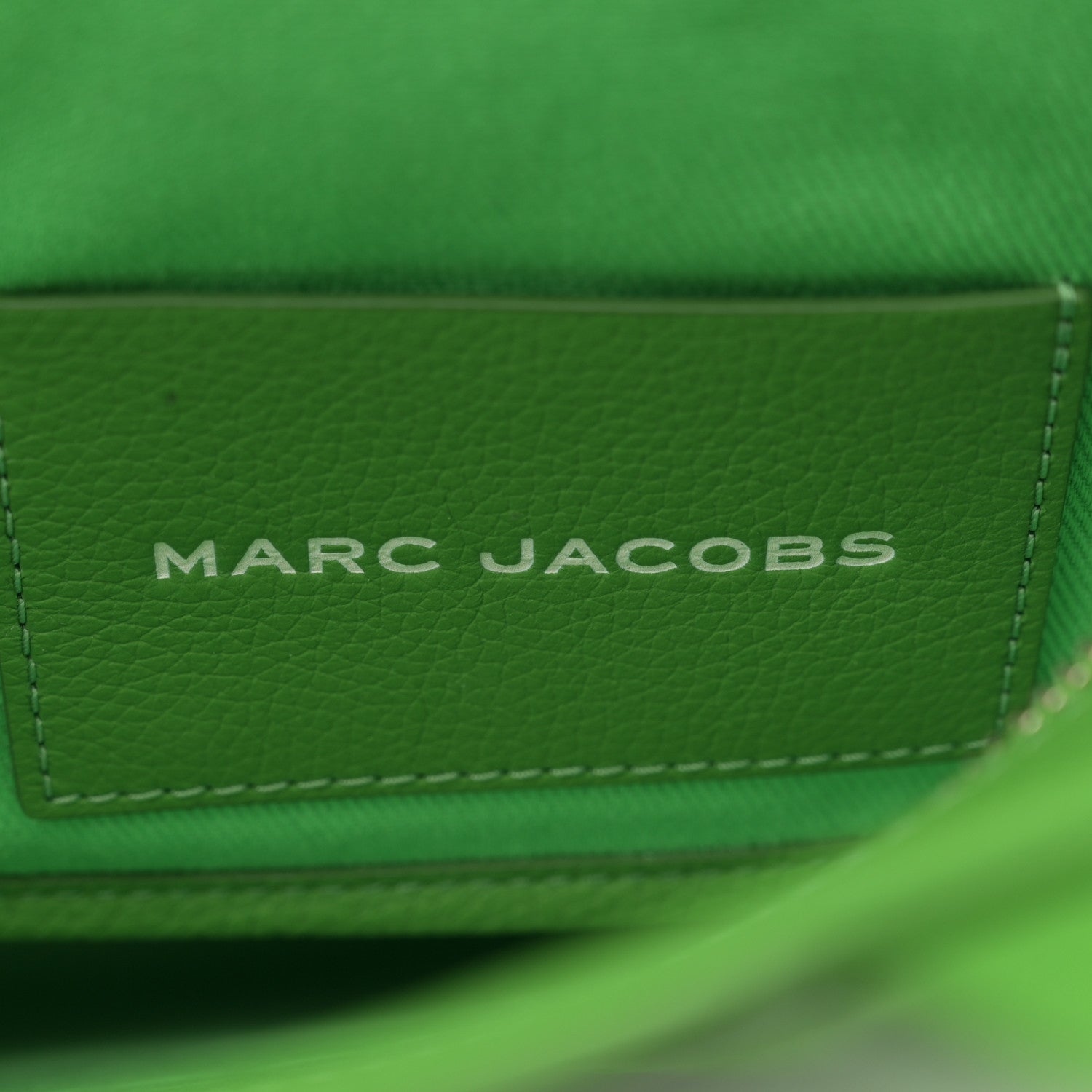Marc Jacobs Grained Calfskin Medium The Tote Bag Kiwi 6 of 12
