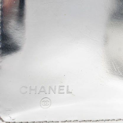 Chanel Metallic Calfskin Embossed CC Yen Wallet Silver 6 of 8