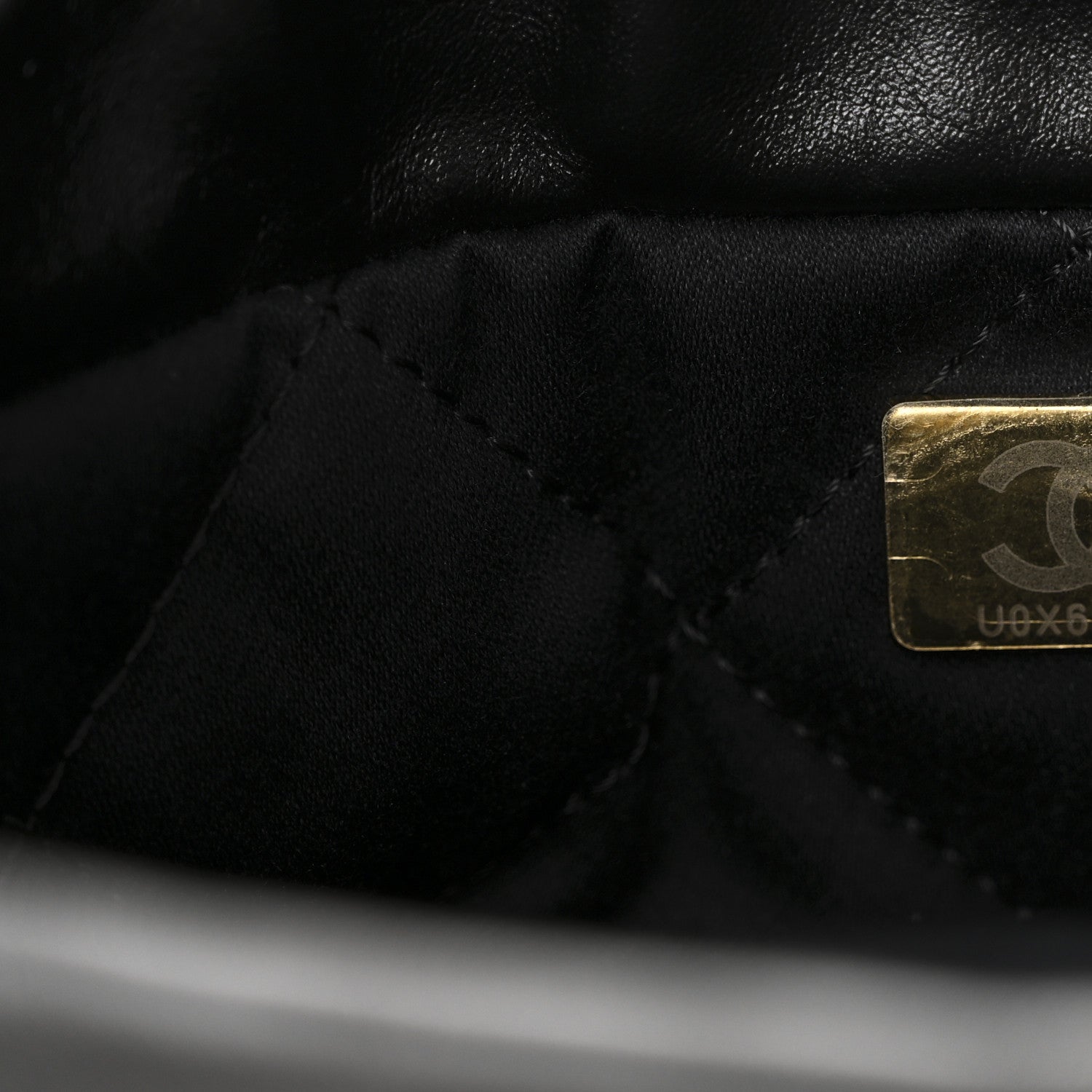 Chanel Shiny Calfskin Striped Mini Chanel 22 Black White 7 of 10