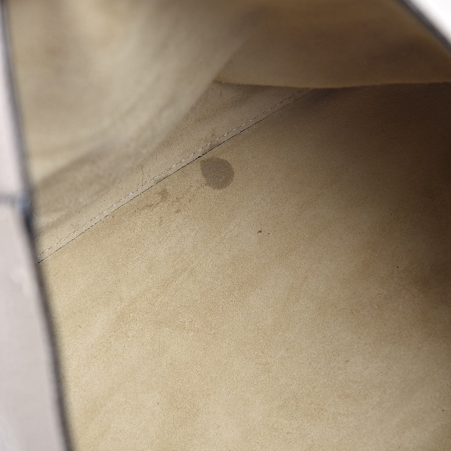 Pebbled Calfskin Large PS Courier Beige