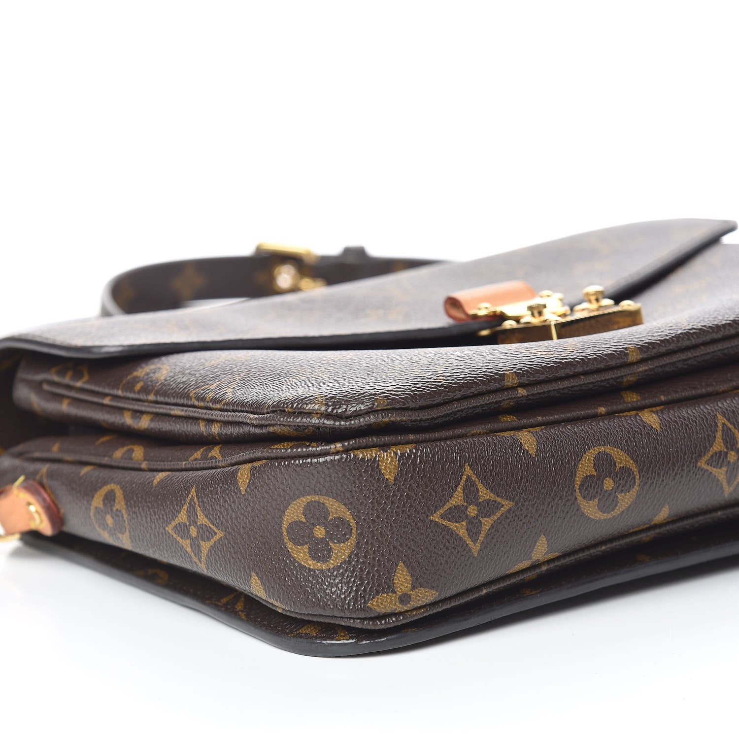 Louis Vuitton Monogram Pochette Metis 5 of 17