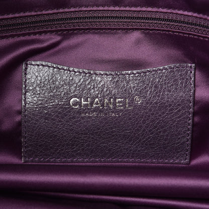 Chanel Glazed Calfskin Large On The Road Tote Purple 7 of 16