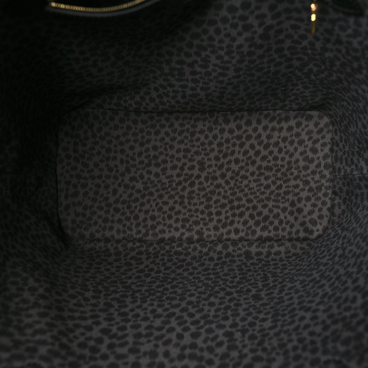 Monogram Giant Wild at Heart Neverfull MM Black