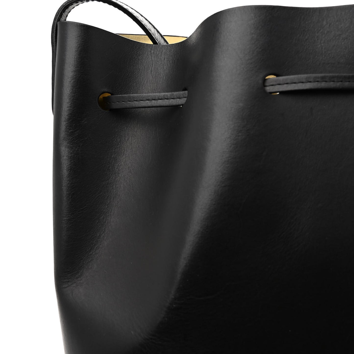 Vegetable Tanned Calfskin Bucket Bag Black Oro