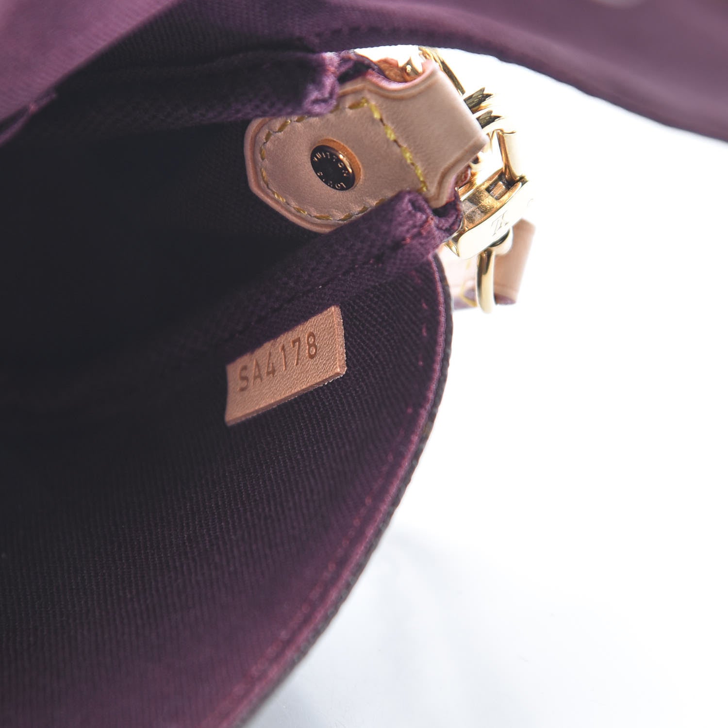 Louis Vuitton Monogram Favorite PM 7 of 9