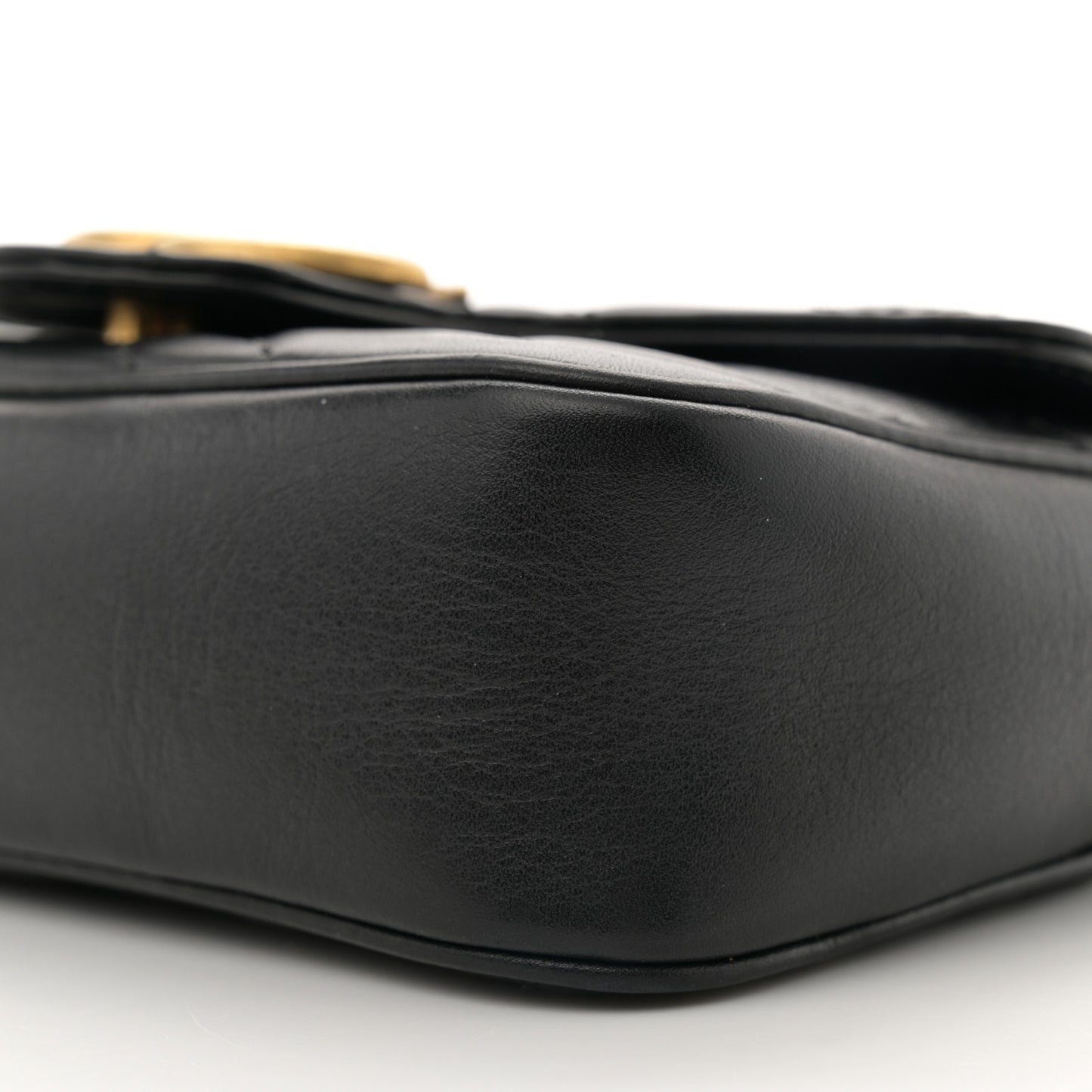 Calfskin Matelasse Super Mini GG Marmont Shoulder Bag Black