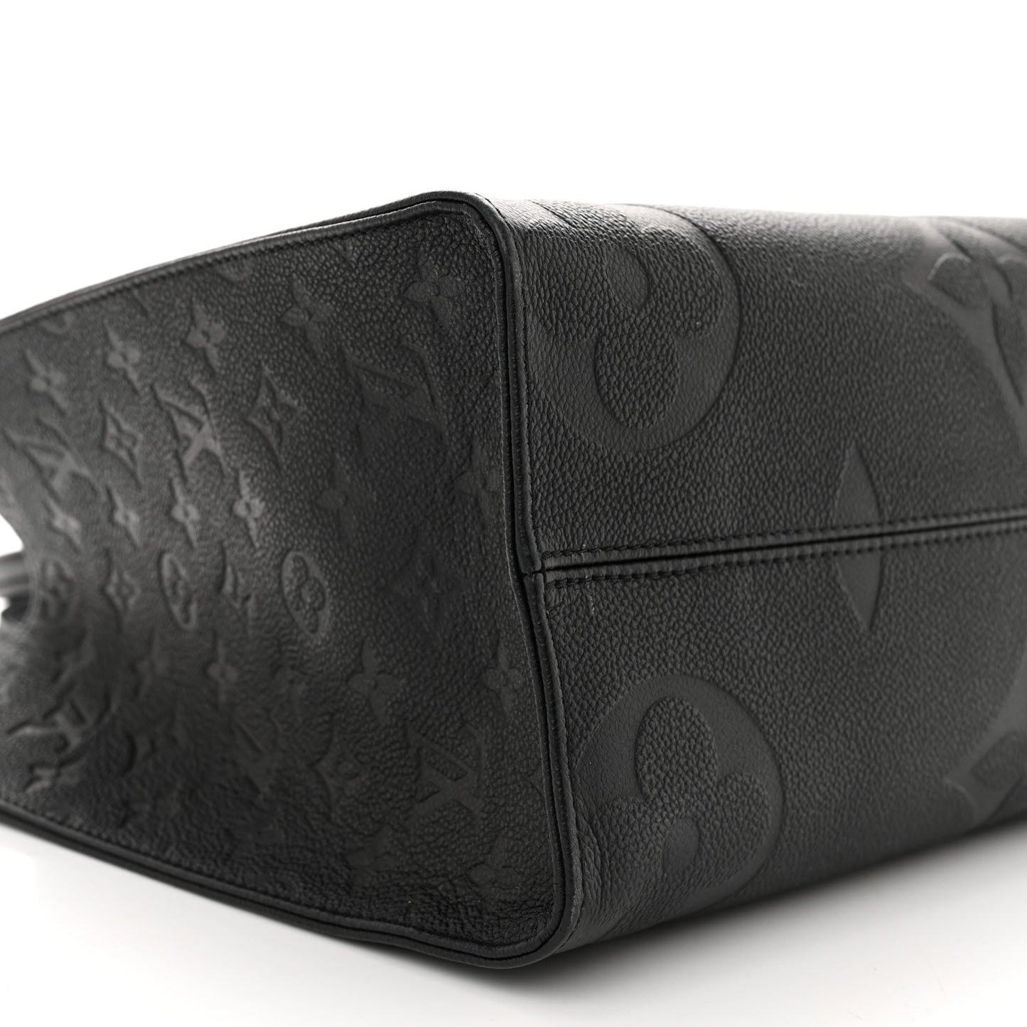 Empreinte Monogram Giant Onthego MM Black