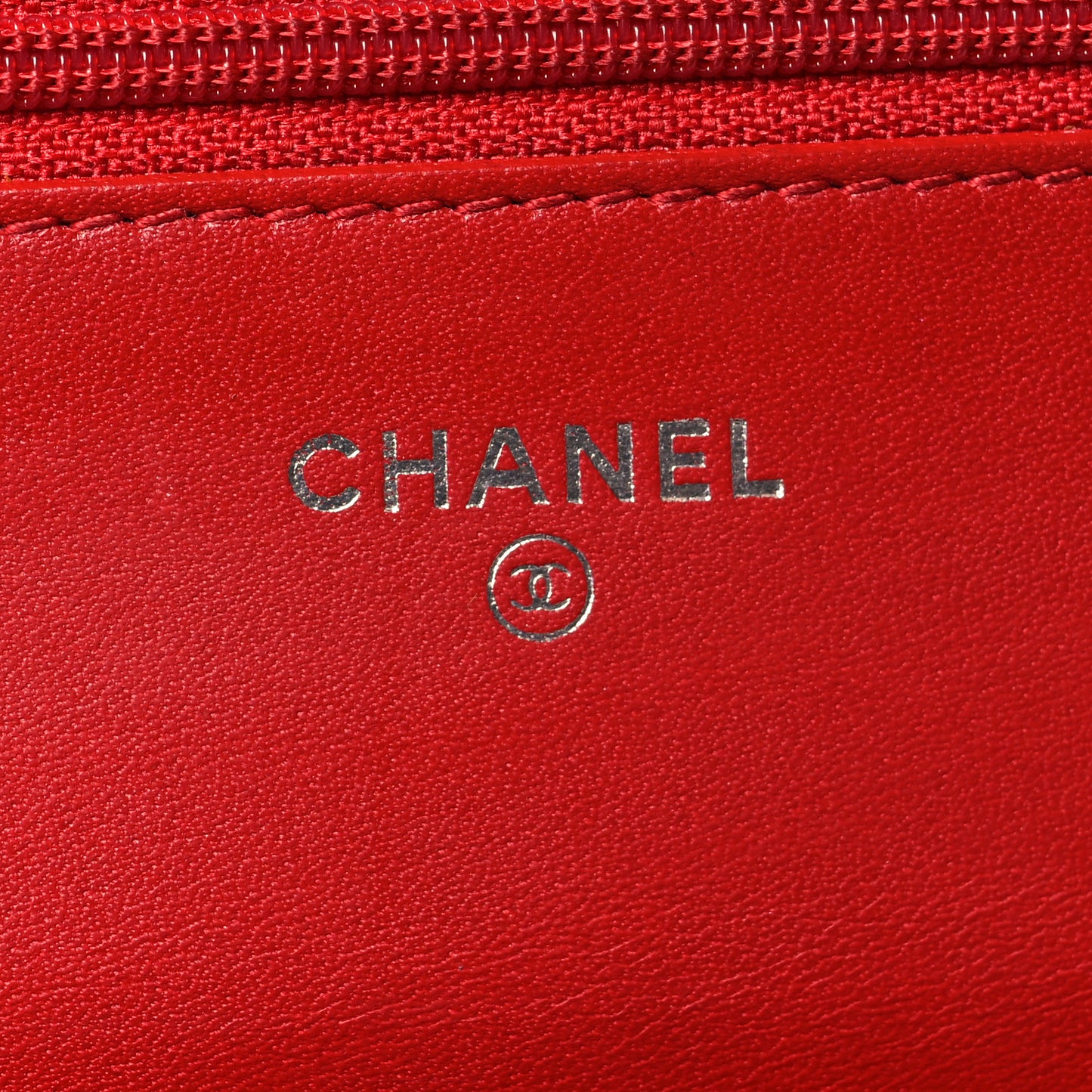 Patent Camellia Embossed Wallet On Chain WOC Red