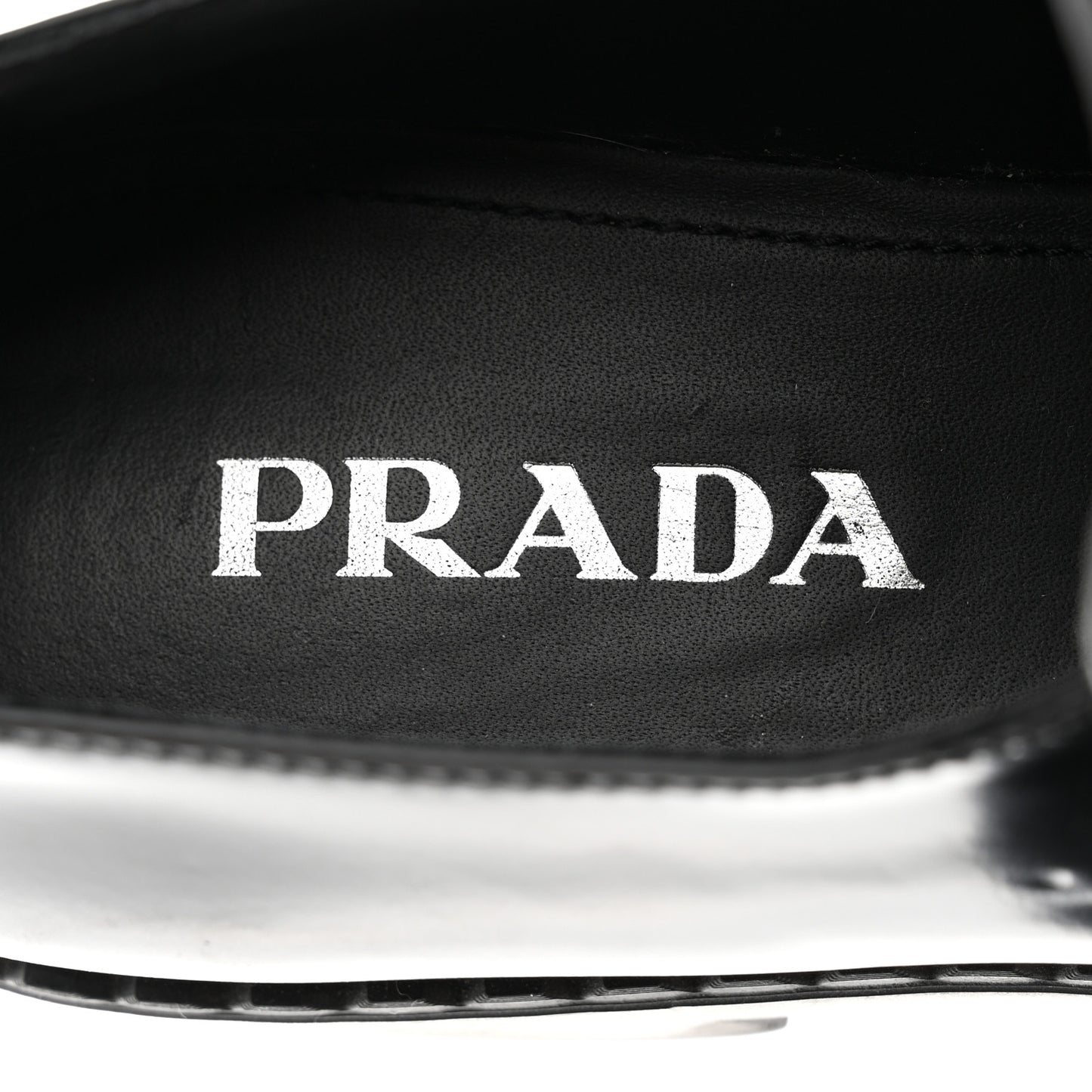 Spazzolato Metal Triangle Logo 50mm Loafers 39.5 Black