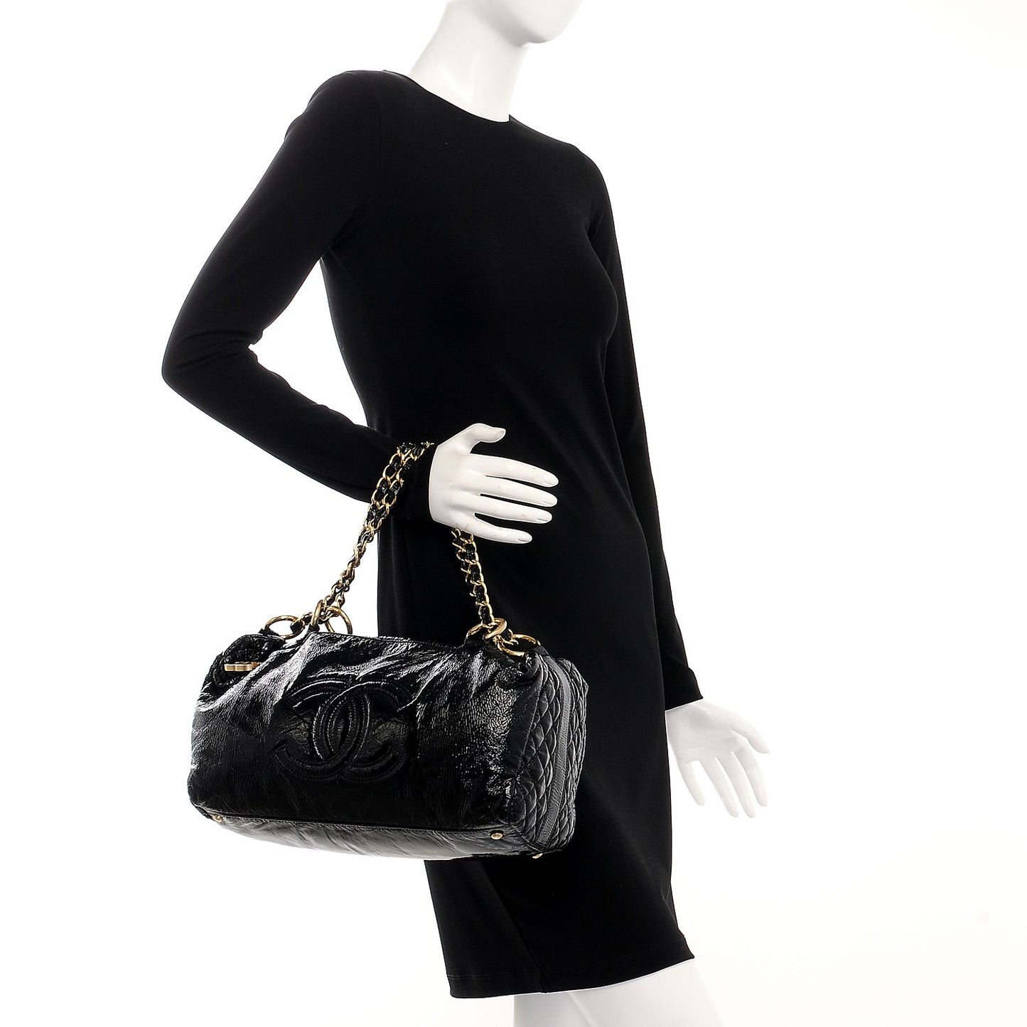 Vinyl Medium Rock and Chain Bowler Black