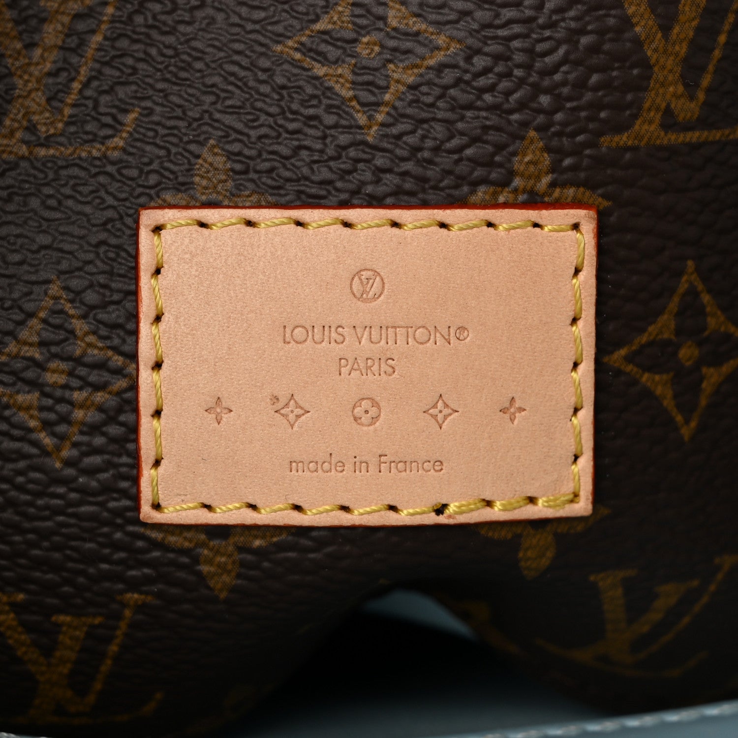 Louis Vuitton Vernis Reade PM NM Sky 7 of 12