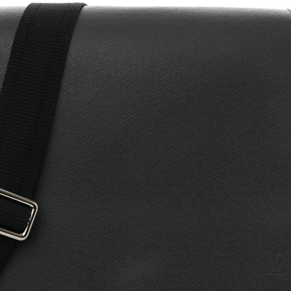Louis Vuitton Taiga Andrei Ardoise 8 of 11