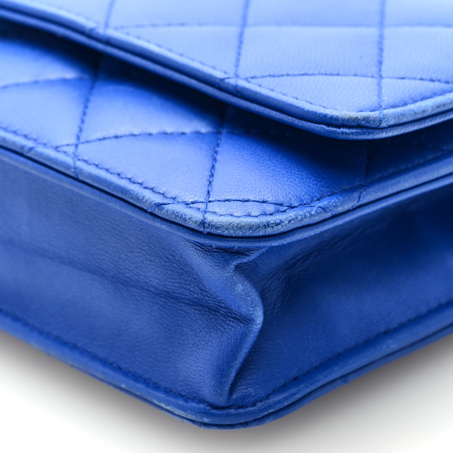 Lambskin Quilted Wallet On Chain WOC Blue