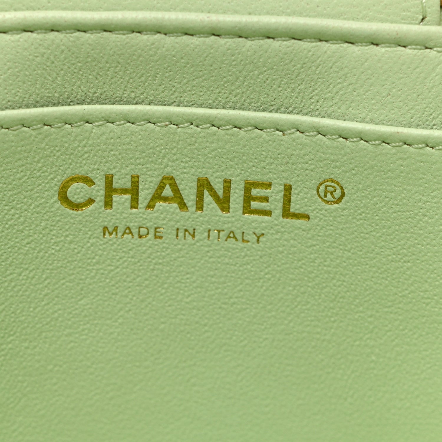 Chanel Lambskin Quilted Trendy Vanity Case Light Green 6 of 11
