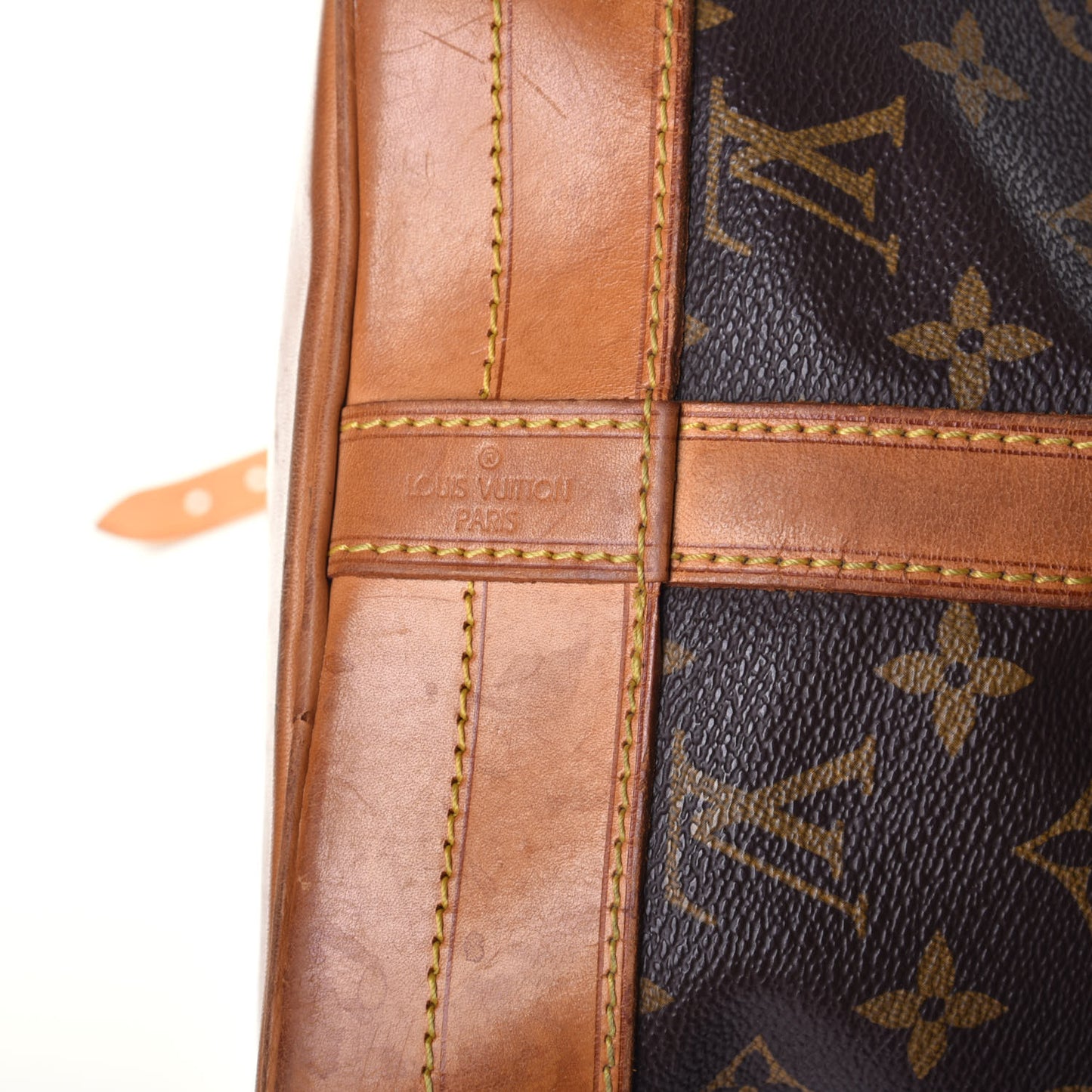 Monogram Noe