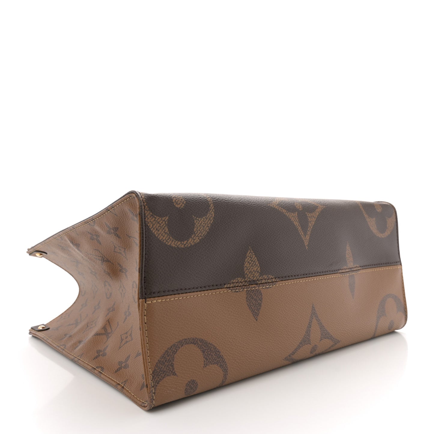Reverse Monogram Giant Onthego MM