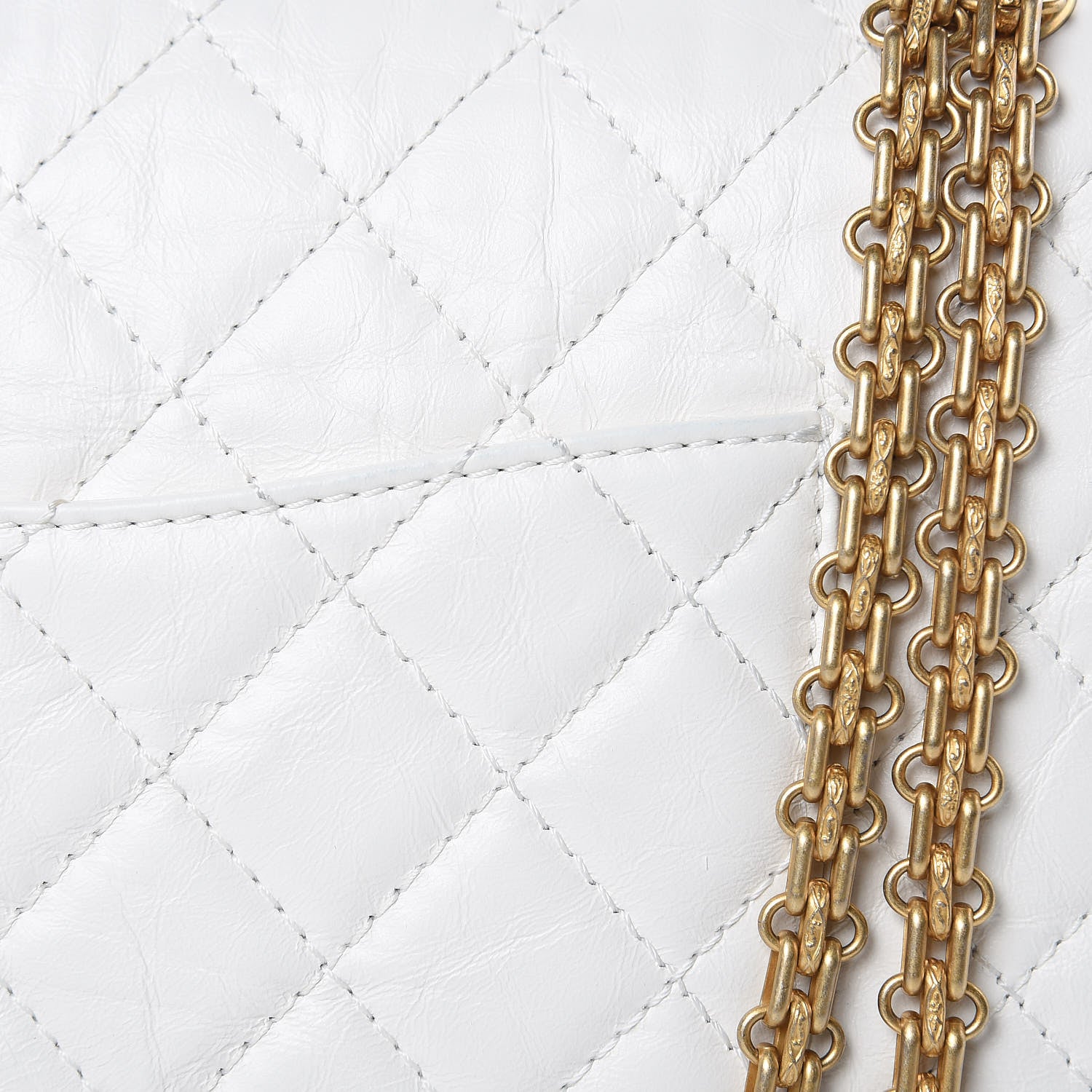 Chanel Aged Calfskin Lucky Charms 2.55 Reissue 226 Flap White 12 of 12