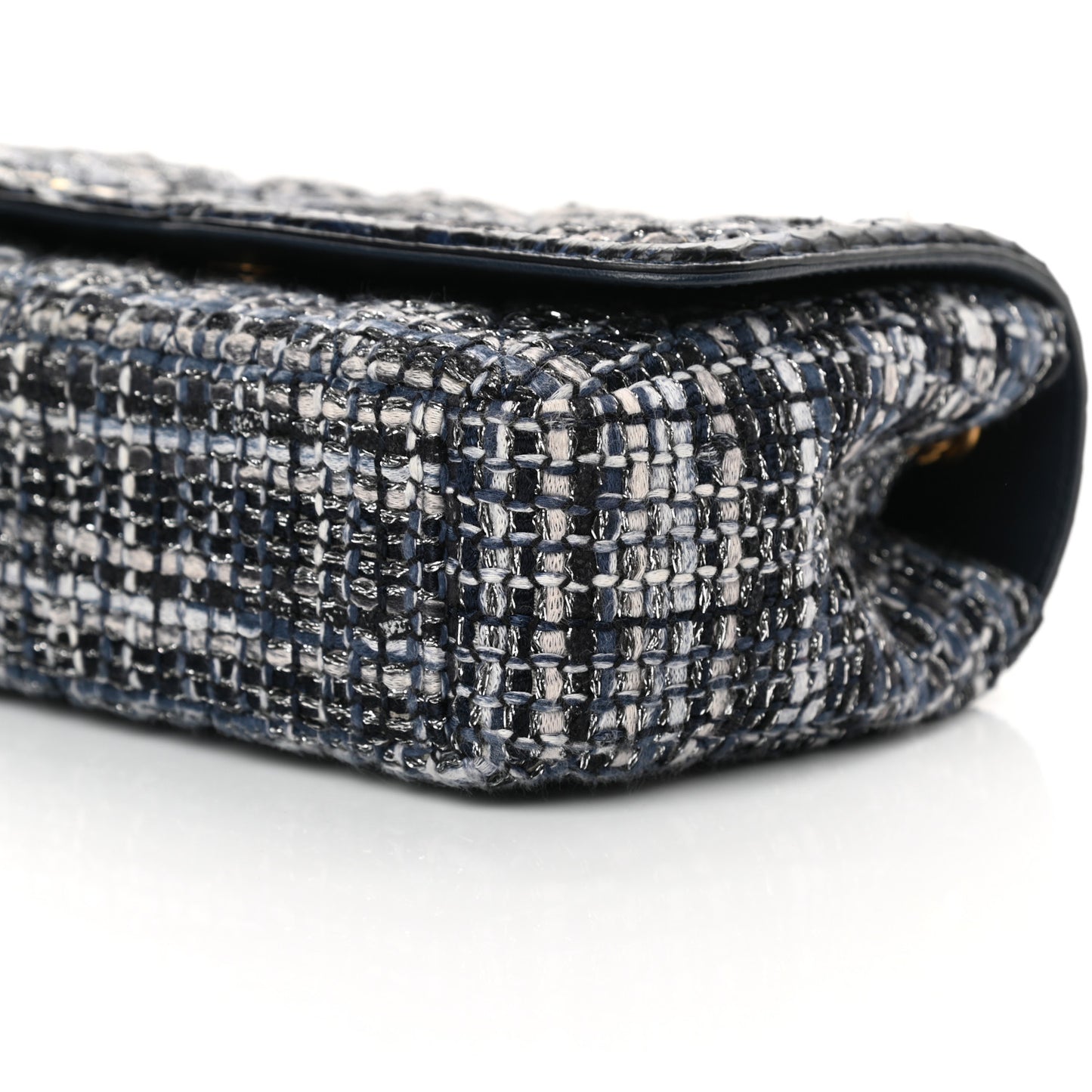 Tweed Snakeskin Quilted Small CC Filigree Flap Multicolor