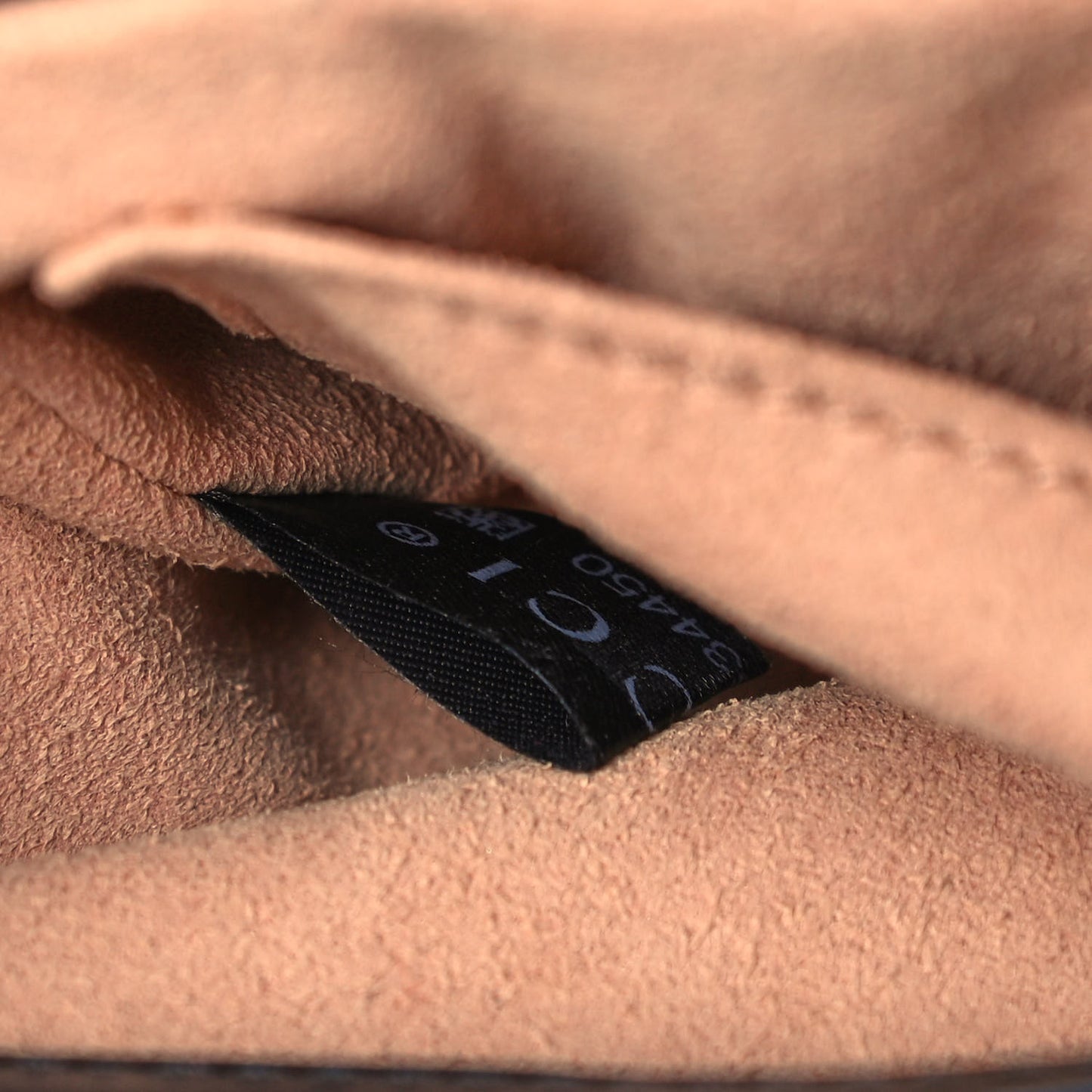Calfskin Matelasse Mini GG Marmont Shoulder Bag Black