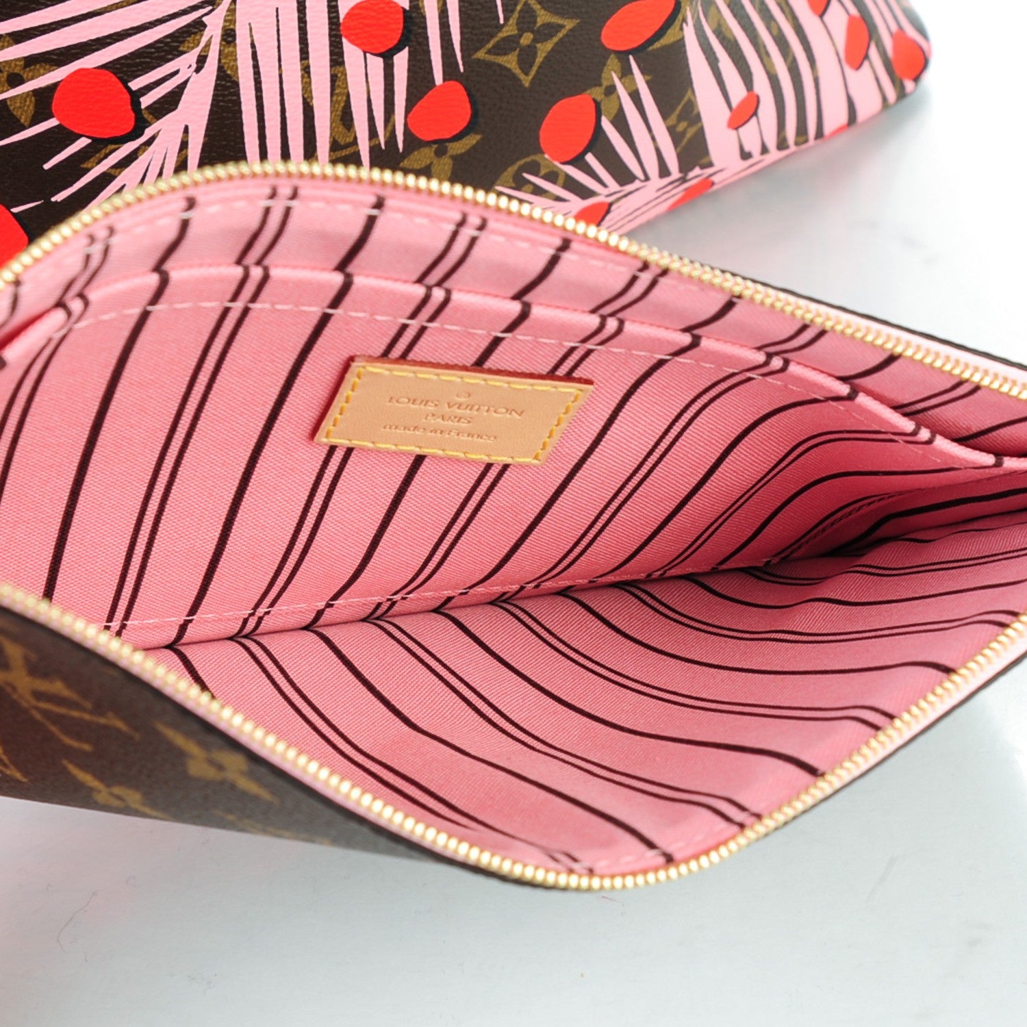 Louis Vuitton Monogram Jungle Dots Neo Neverfull MM Sugar Pink Poppy 9 of 9