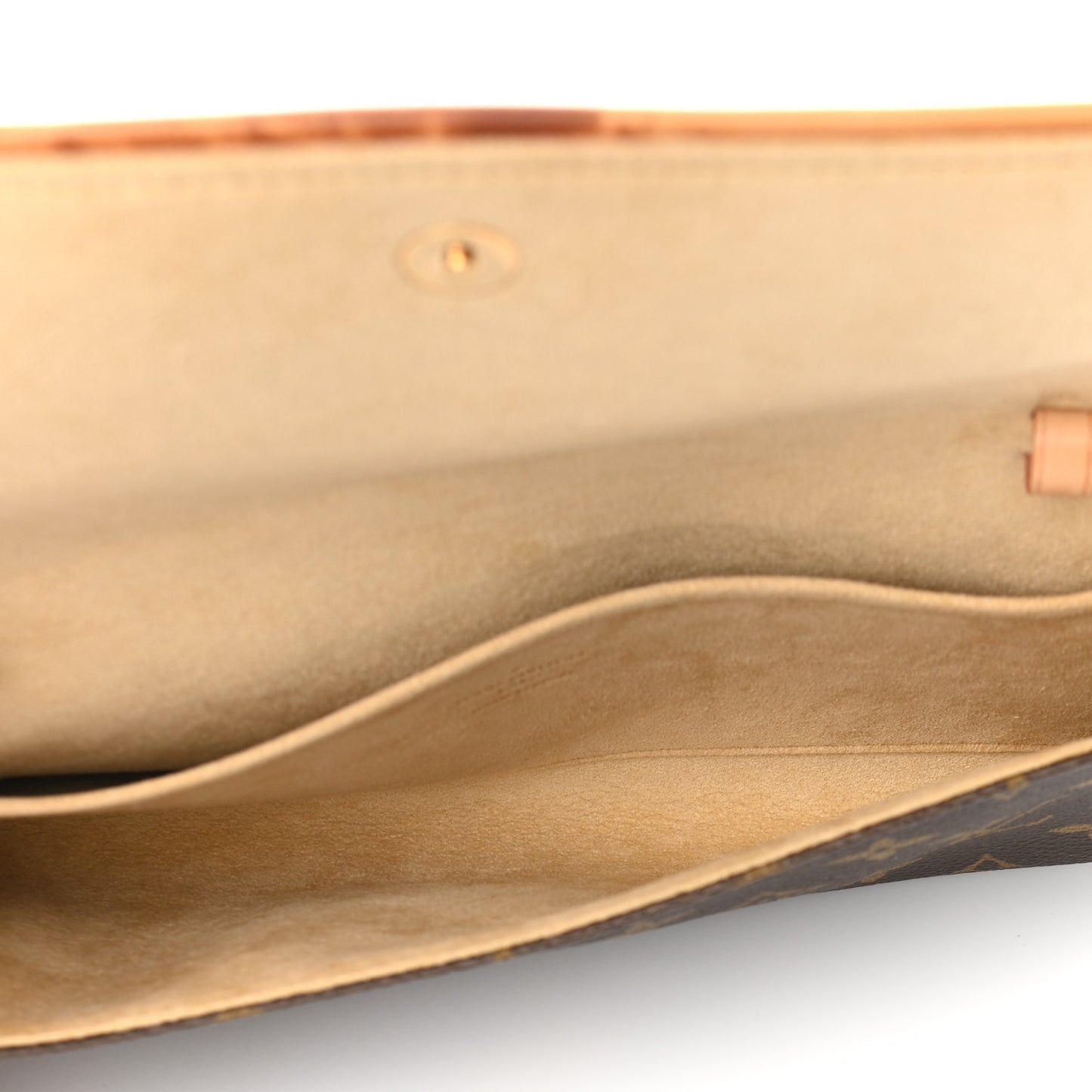 Monogram Pochette Twin GM