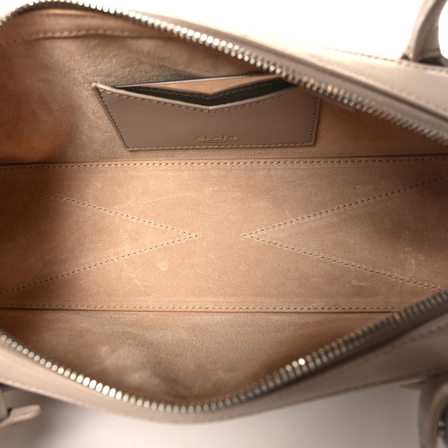 Alaia Shiny Goatskin Medium Le Teckel Bag Grege 5 of 12