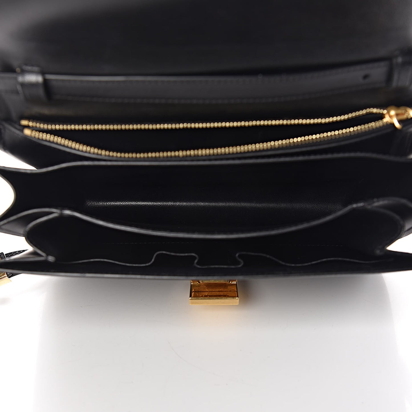 Box Calfskin Medium Classic Box Flap Bag Black