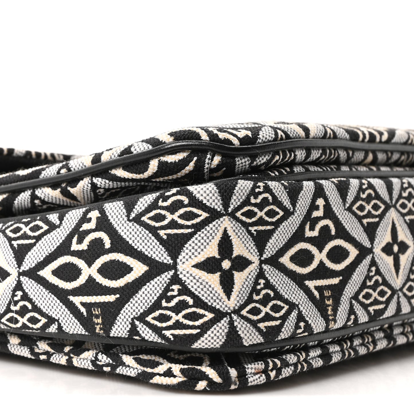 Jacquard Since 1854 Pochette Metis Grey