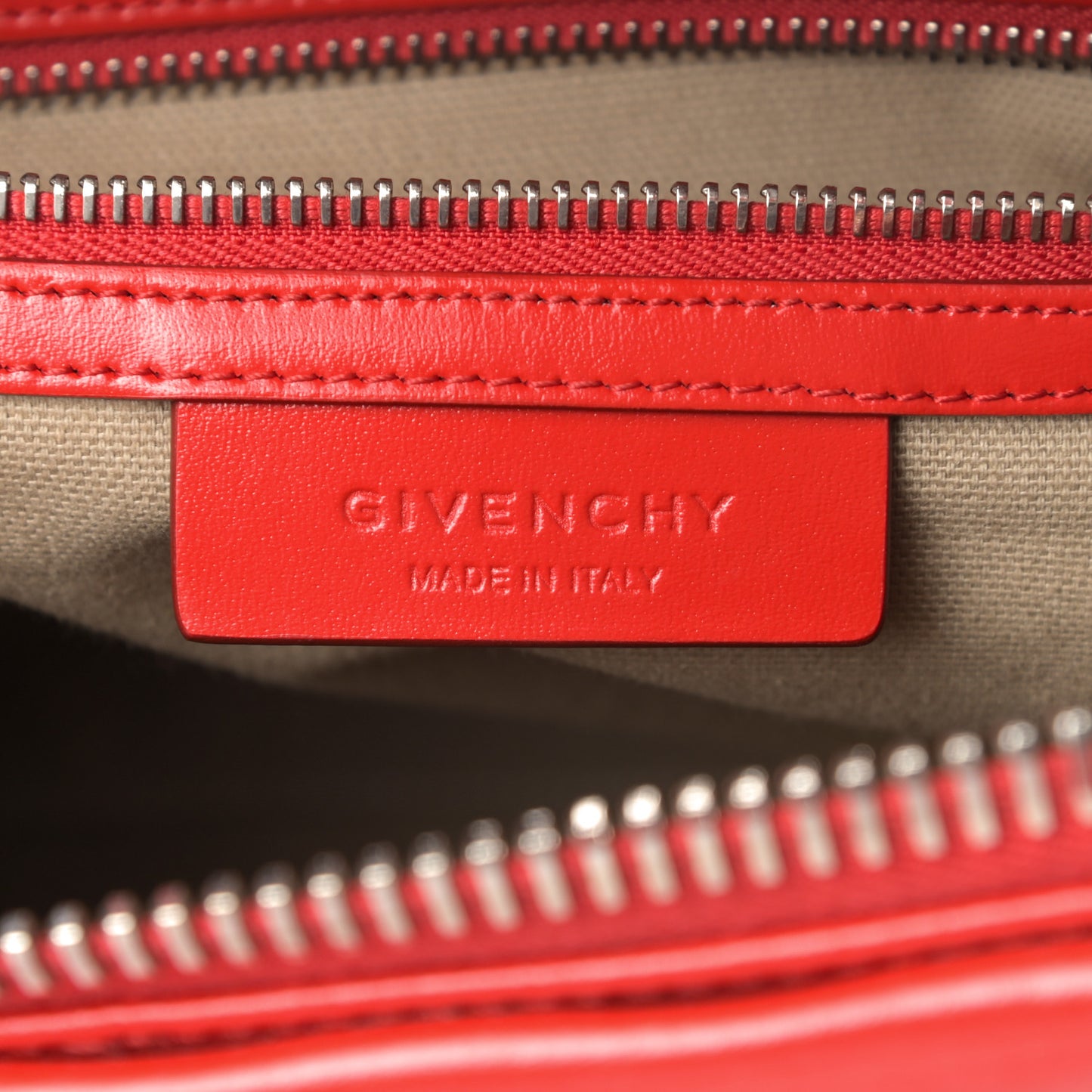 Shiny Lord Calfskin Small Antigona Medium Red