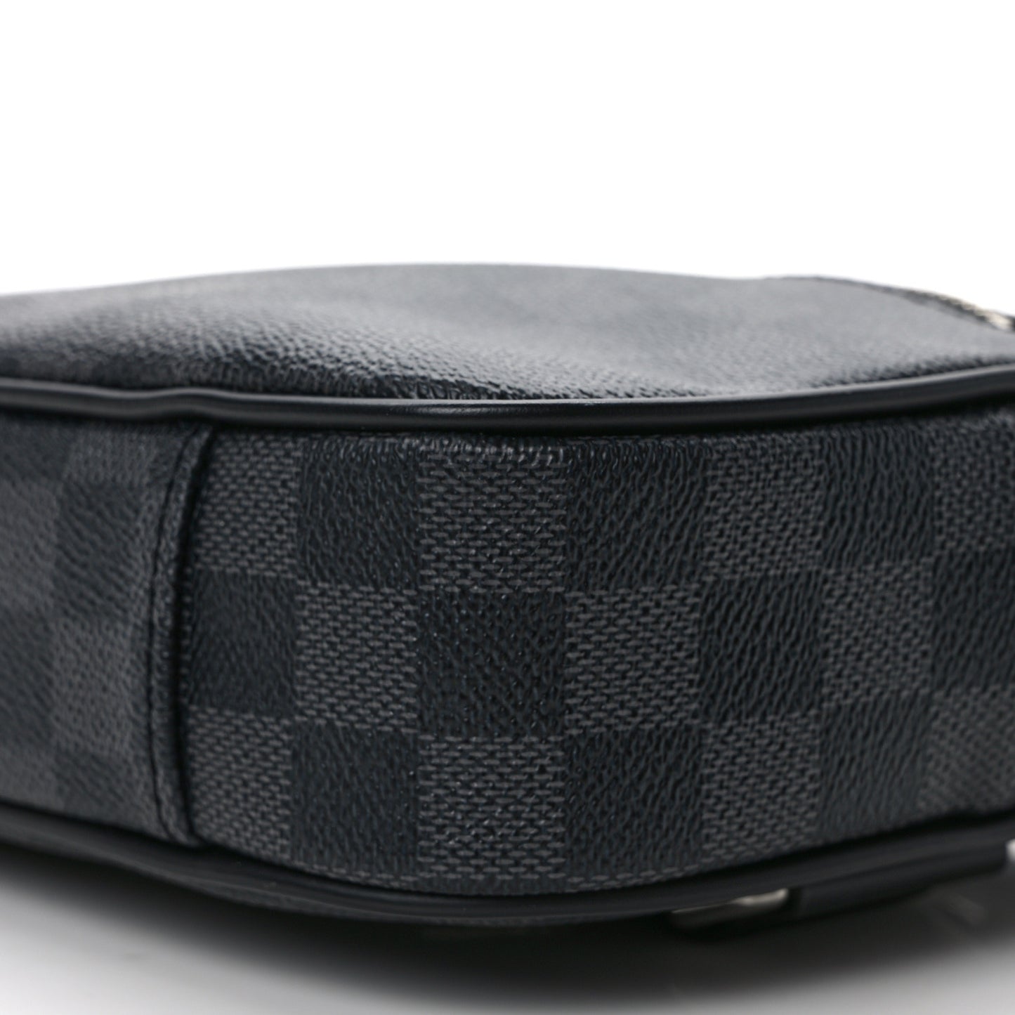 Damier Graphite Ambler