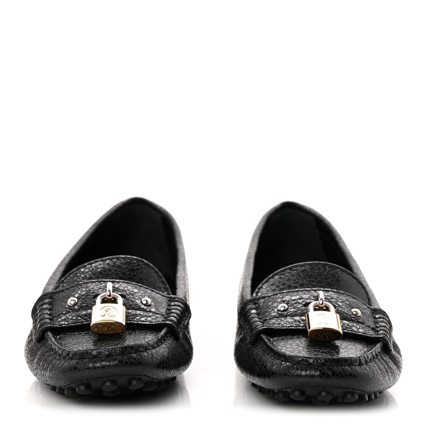 Grained Calfskin Close Up Flat Loafer 37 Black