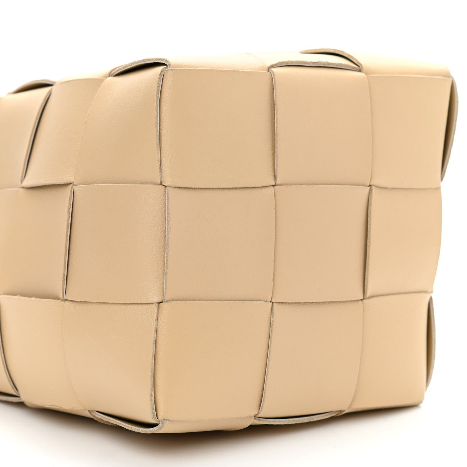 Bottega Veneta Nappa Maxi Intrecciato Cassette Bucket Bag Almond 8 of 11