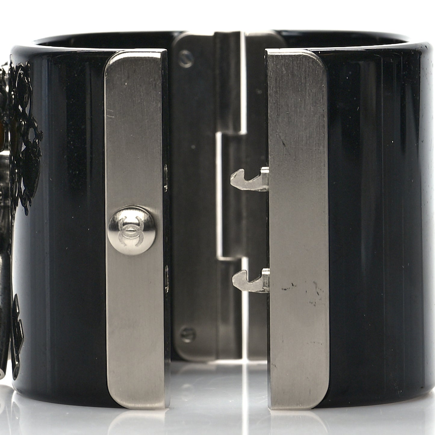 Resin Crystal Key Cuff Bracelet Black