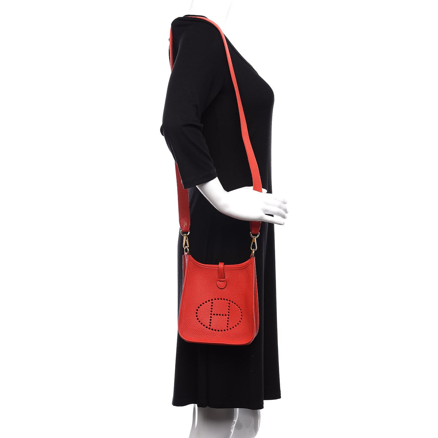 Taurillon Clemence Evelyne TPM Rouge Tomate Rouge Pivoine