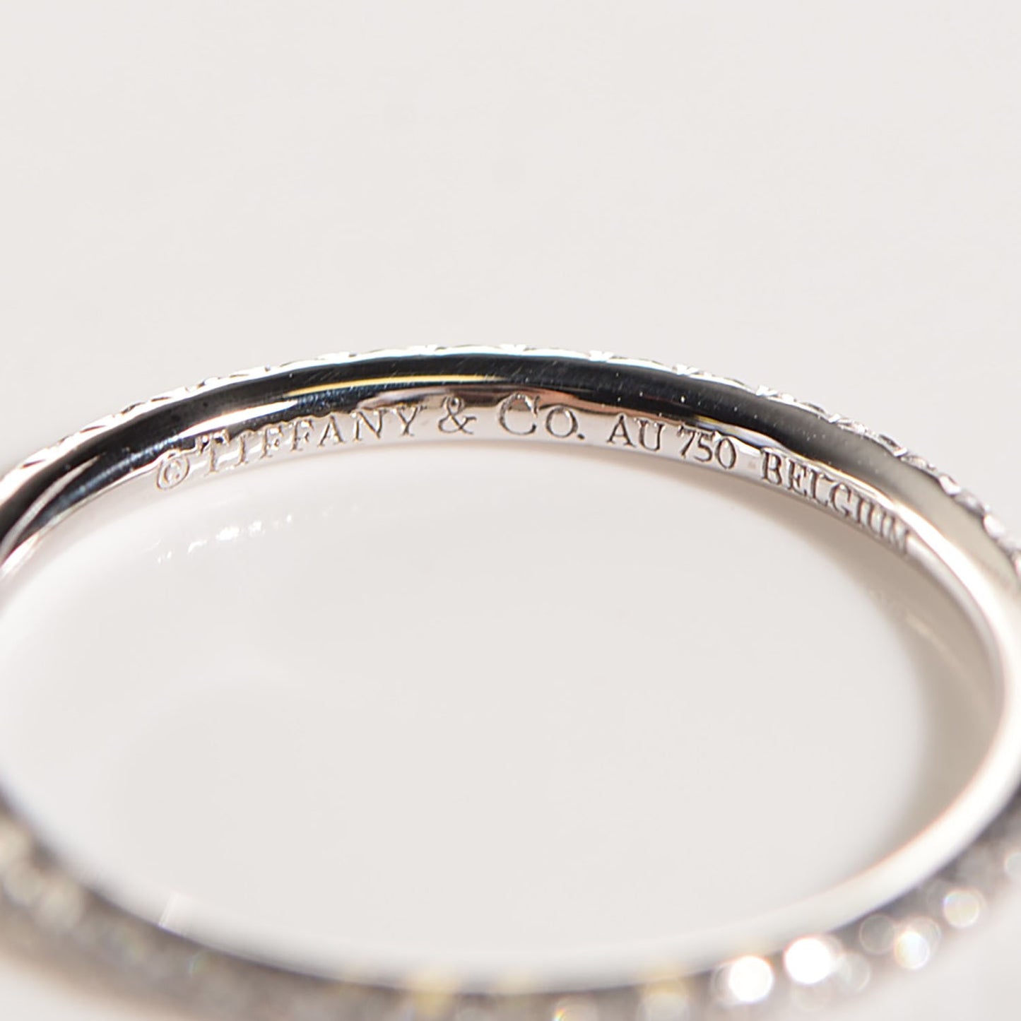 18K White Gold Diamond Metro Ring 5