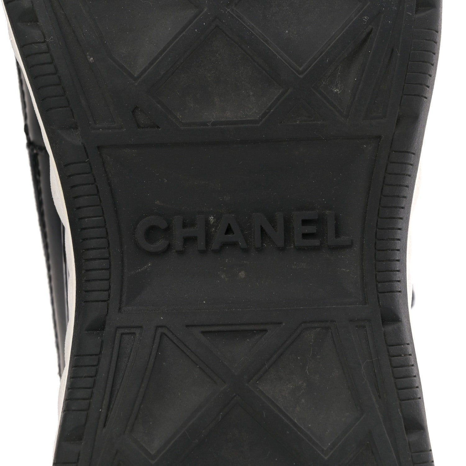 Chanel Velvet Calfskin Mixed Fibers CC Sneakers 40 Black 8 of 12