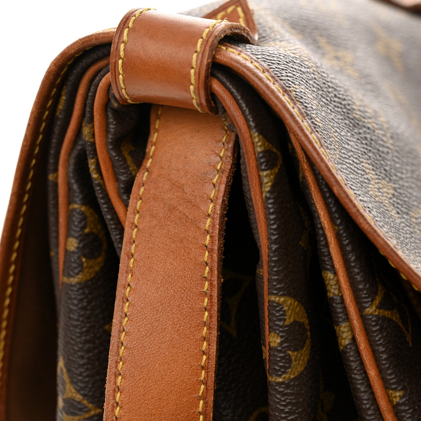 Monogram Saumur 35