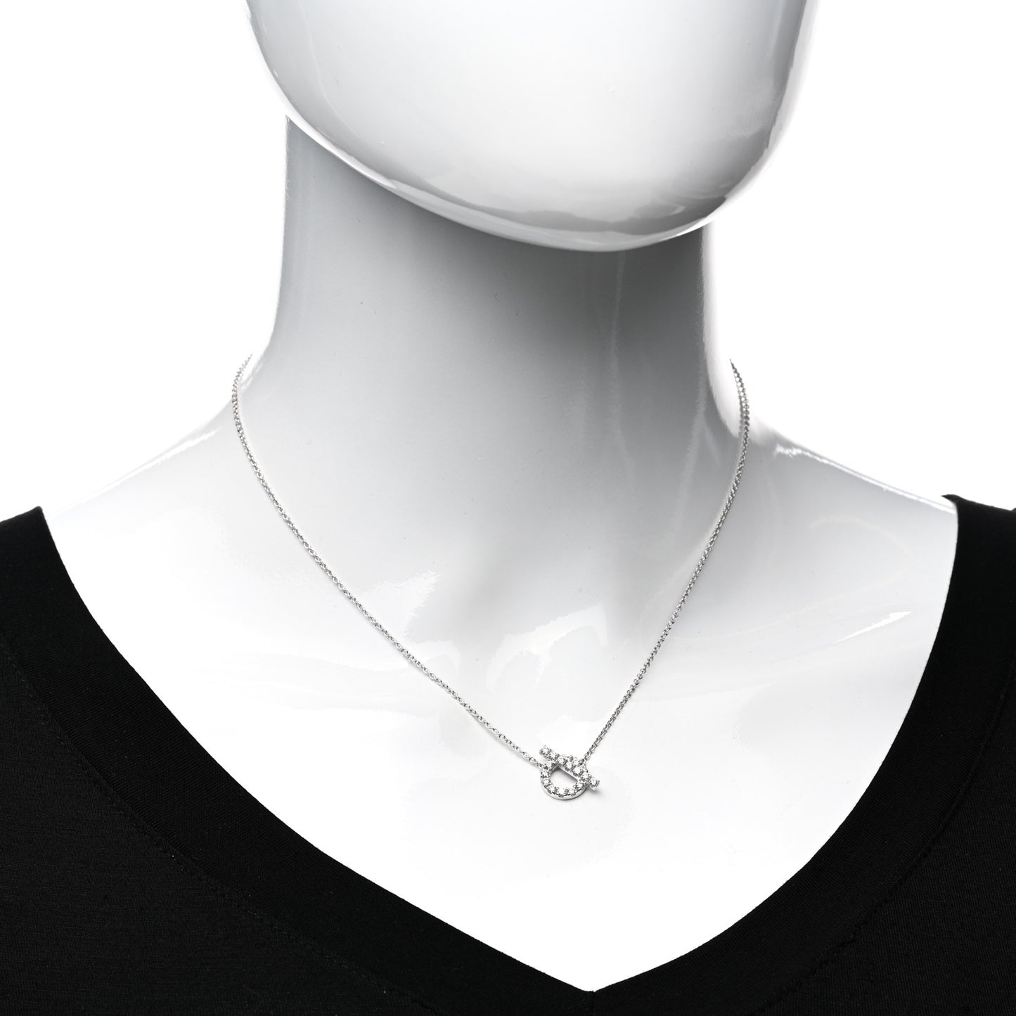 18K White Gold Diamond Finesse Pendant Necklace