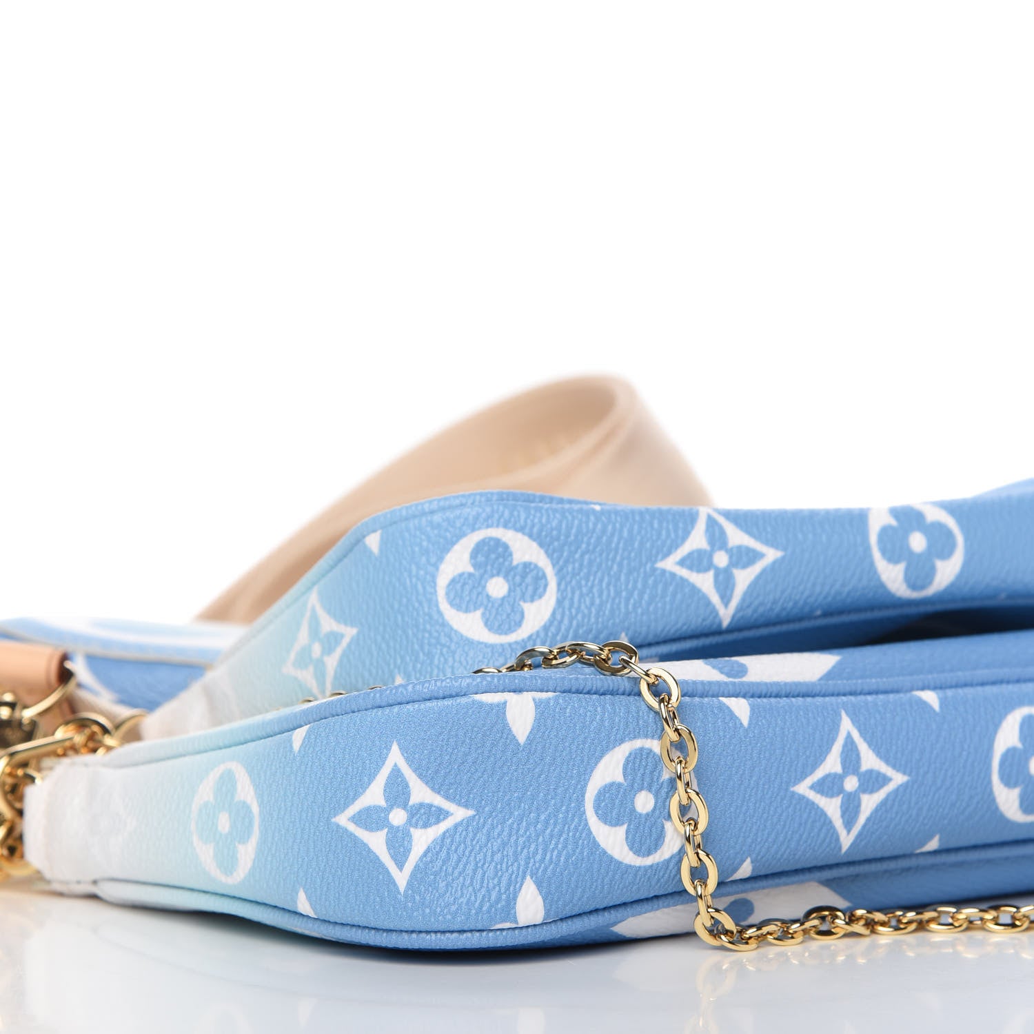 Louis Vuitton Monogram Giant By The Pool Multi Pochette Accessories Blue 6 of 11