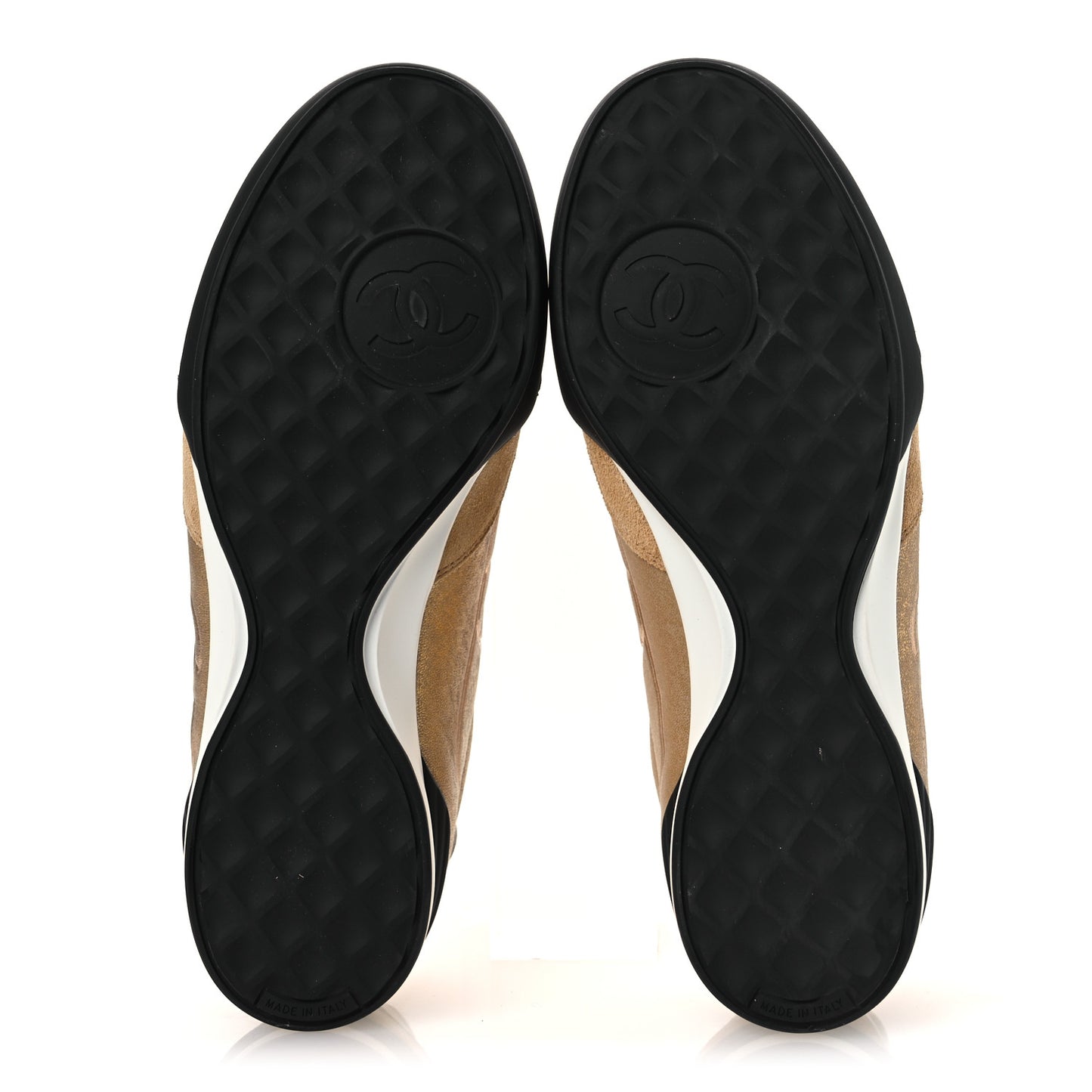 Laminated Calfskin Suede Quilted Womens CC Sneakers 39 Gold