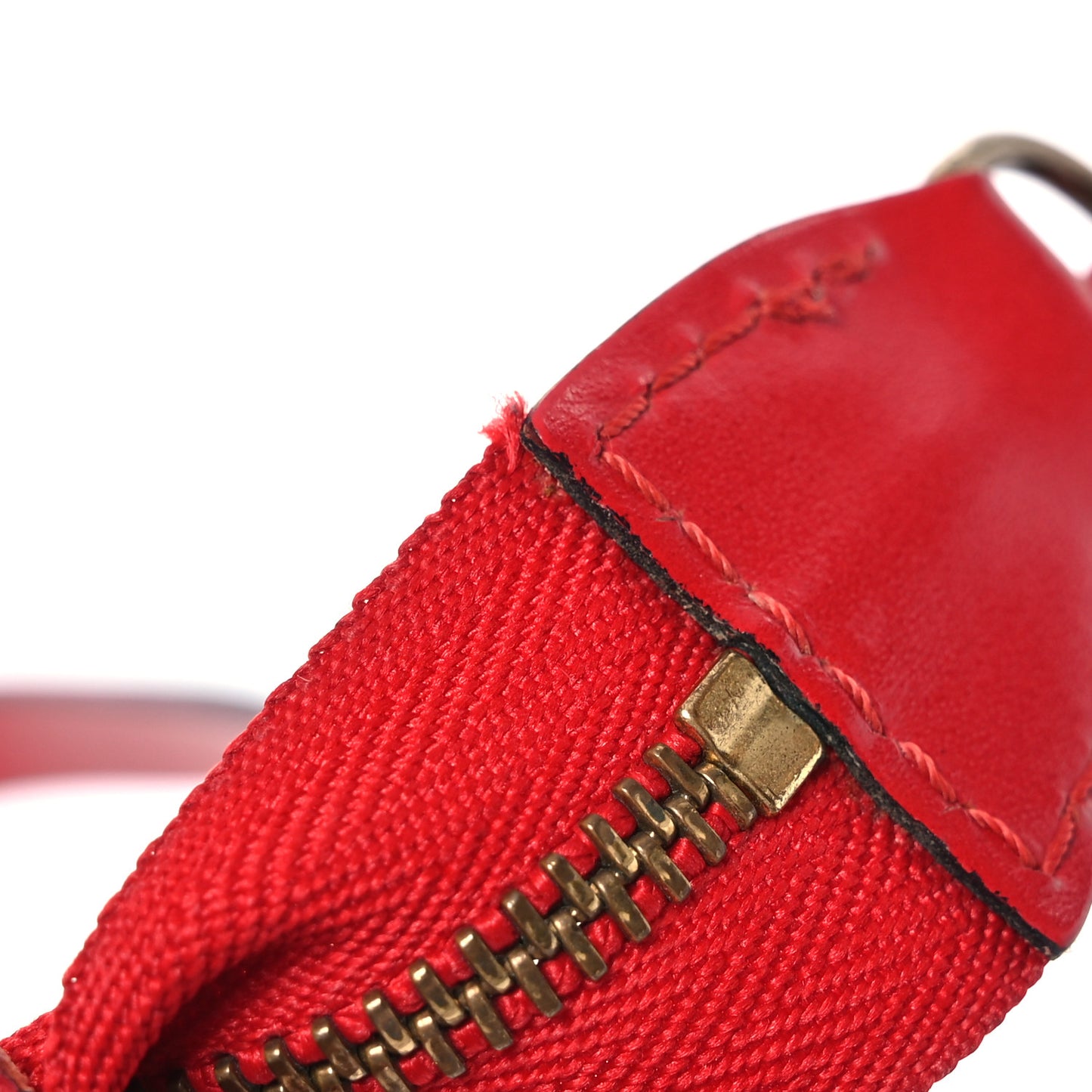 Epi Pochette Accessories 24 Castillan Red