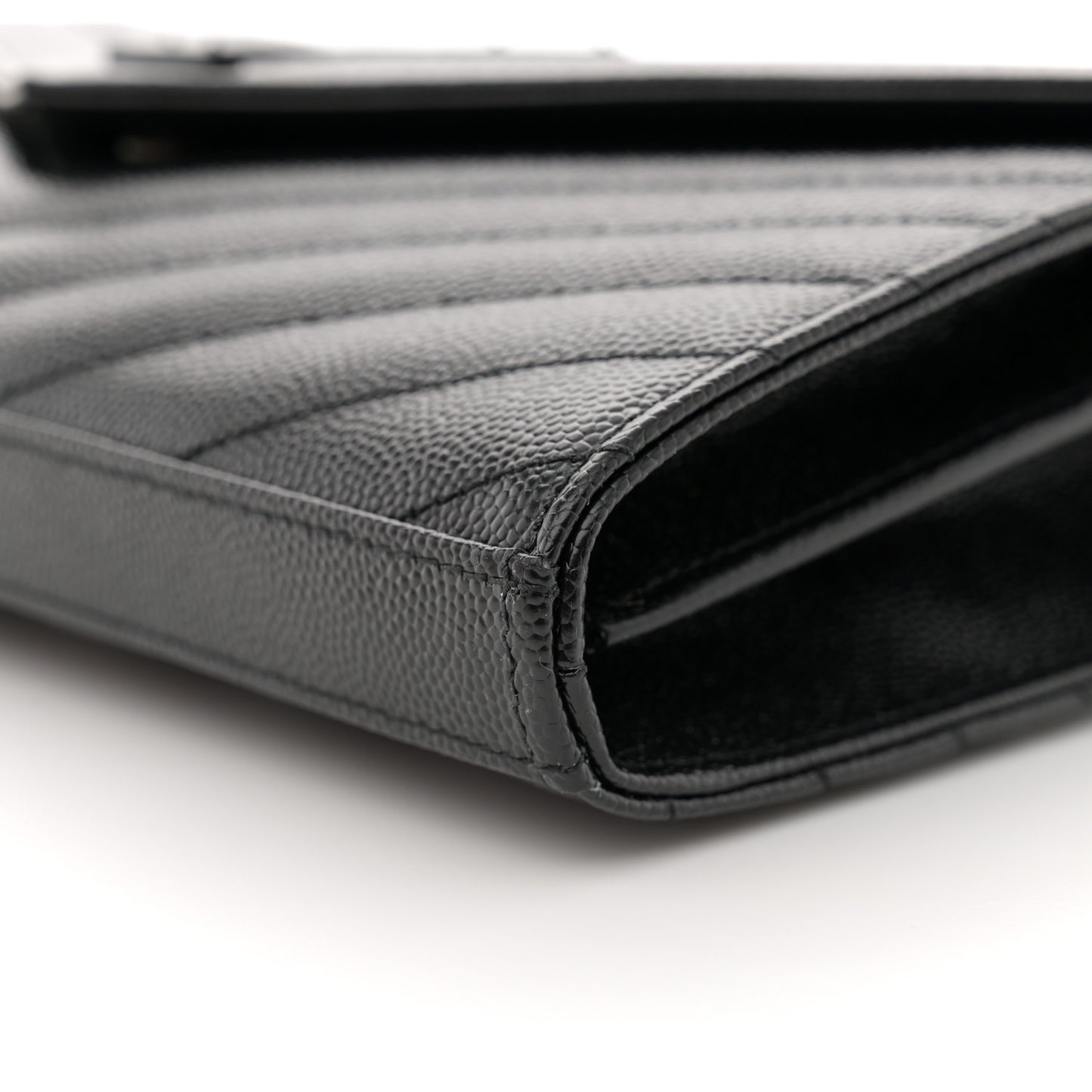 Grain De Poudre Matelasse Chevron Monogram Monochrome Chain Wallet Black