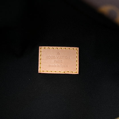 Louis Vuitton Monogram Bumbag 6 of 12