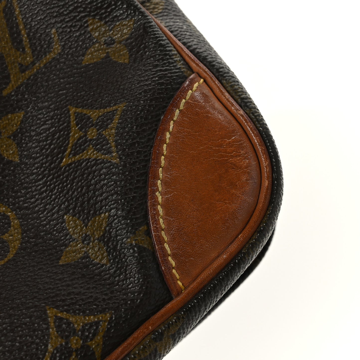 Monogram Amazone