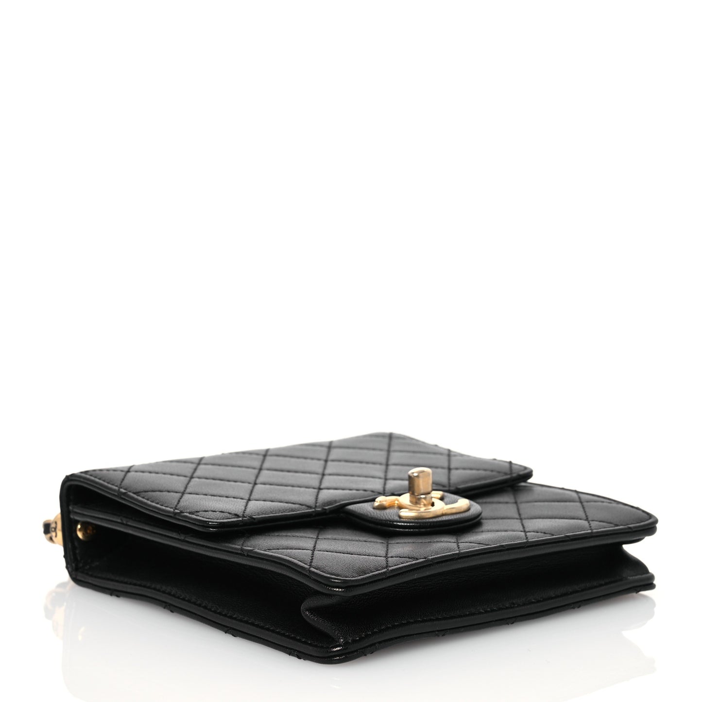 Lambskin Quilted Chic Pearls Flap Black