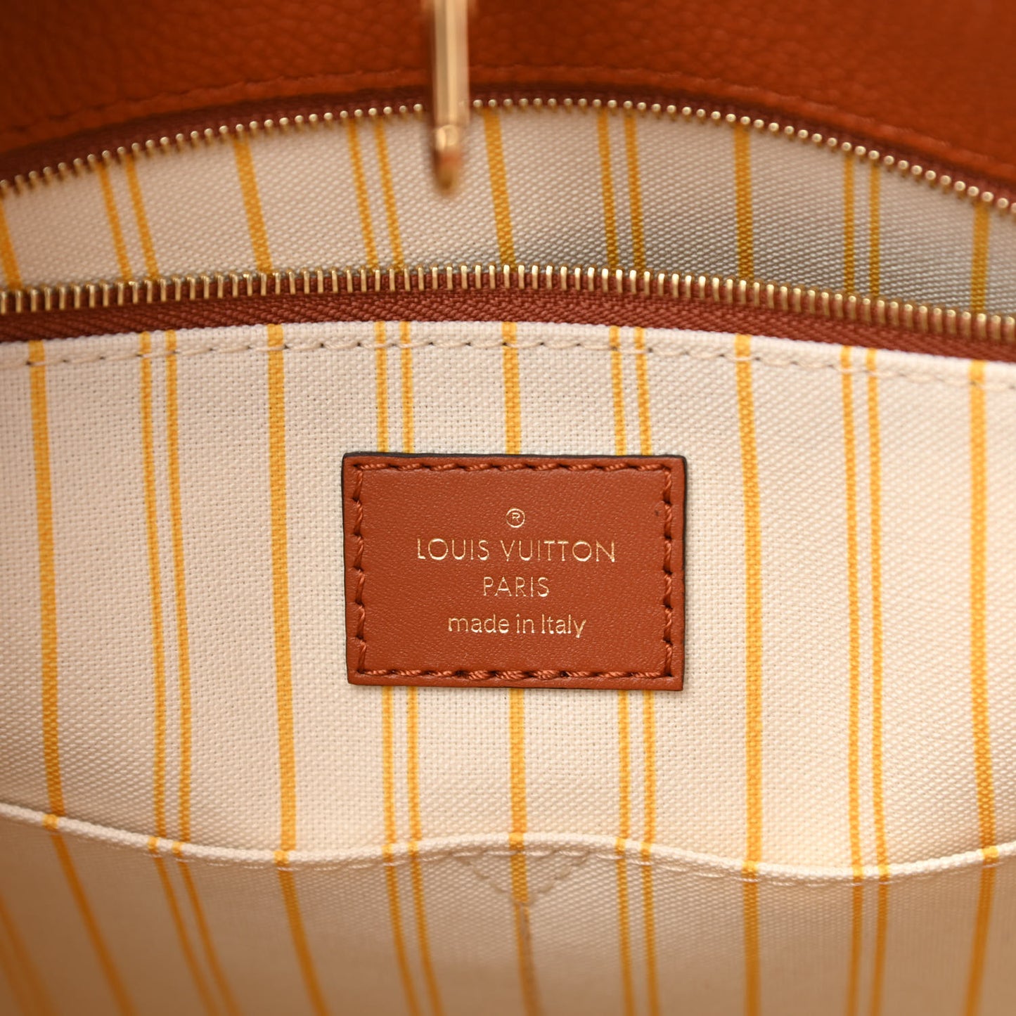 Raffia Calfskin Monogram Giant Onthego MM Tan