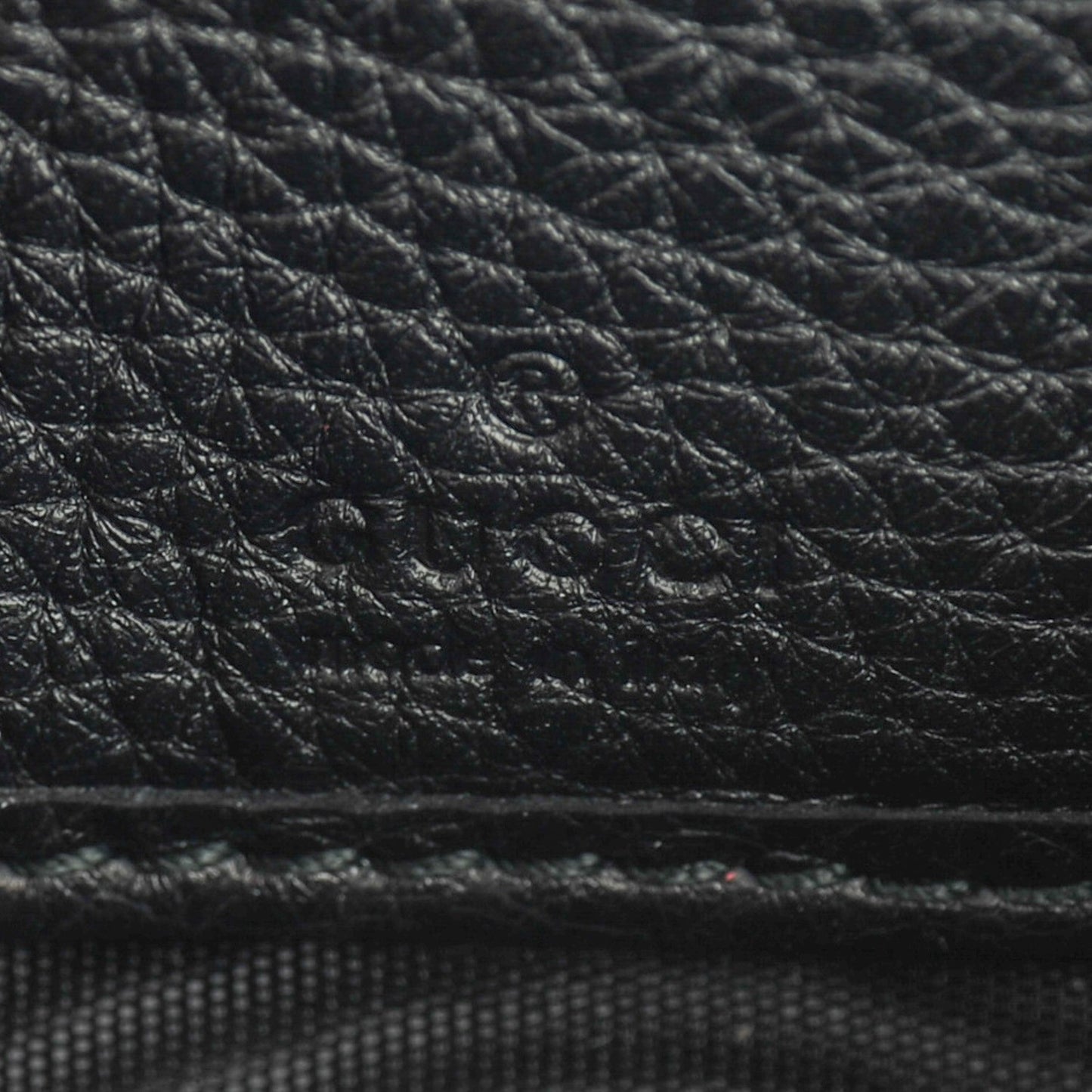Pebbled Calfskin Soho Compact Disco Zip Around Wallet Black