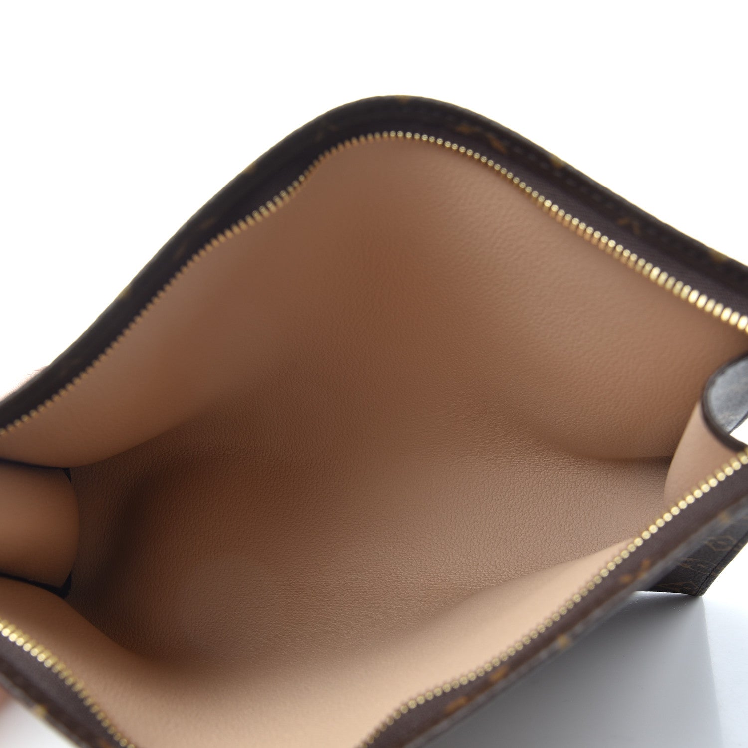 Louis Vuitton Monogram Toiletry Pouch 26 5 of 7